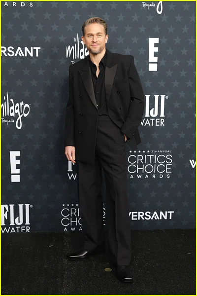 celebridades no Critics Choice Awards