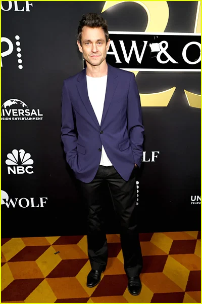 estrelas presentes na celebração do 25º aniversário da Lei e da Ordem