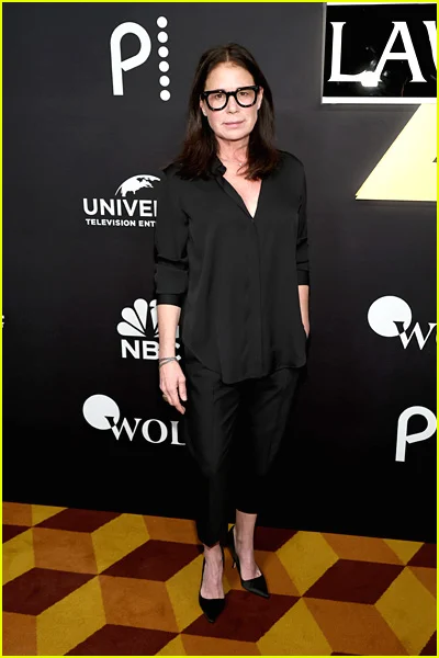 estrelas presentes na celebração do 25º aniversário da Lei e da Ordem