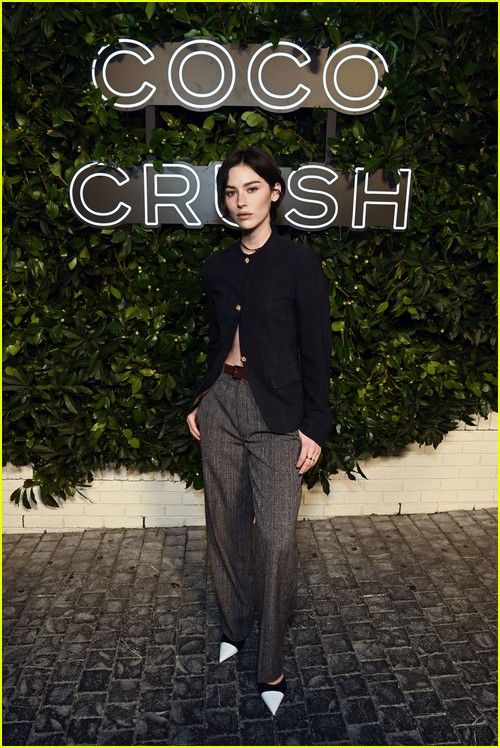 coco esmagamento chanel