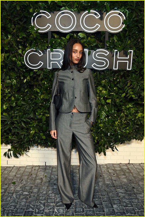 coco esmagamento chanel