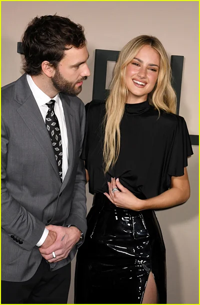 Casais Diga-me Mentiras