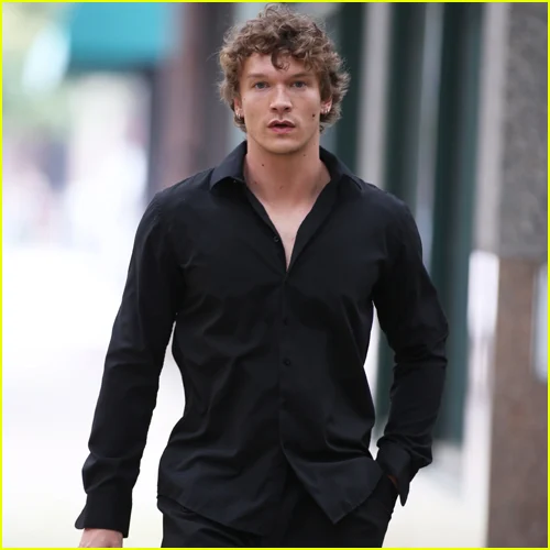 Connor Storrie papelado