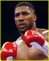 Anthony Joshua recebeu alta do hospital após acidente fatal de carro