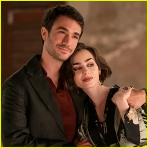 'Emily in Paris' é renovada para a 6ª temporada!