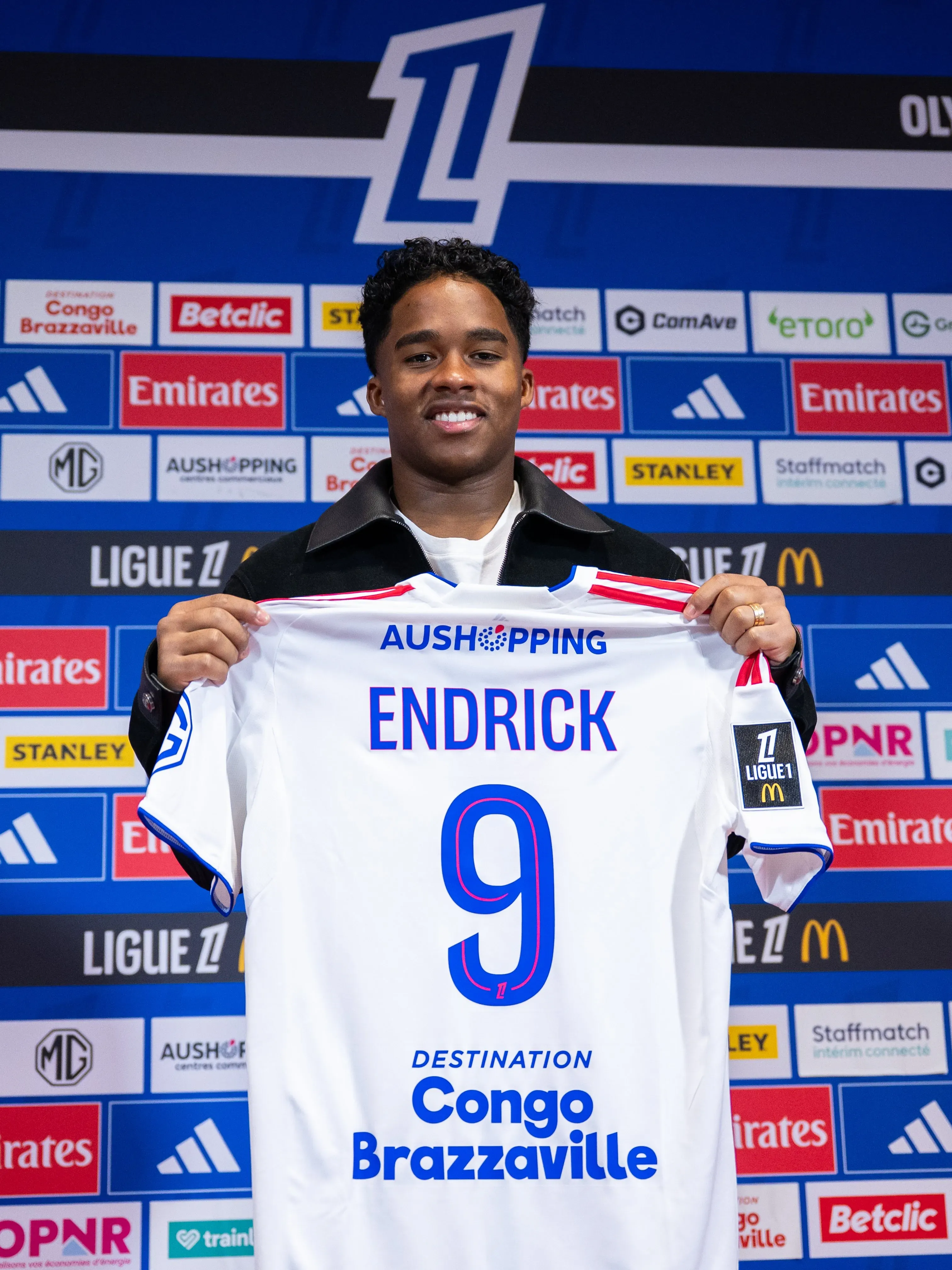 Endrick foi apresentado como novo jogador do Olympique Lyon.