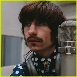 Filmes dos Beatles: uma primeira olhada em Barry Keoghan, Paul Mescal, Joseph Quinn e Harris Dickinson como os Fab Four