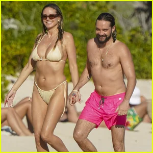 Heidi Klum usa biquíni amarelo para um dia de praia com o marido Tom Kaulitz em St.