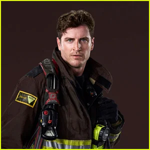 Jake Lockett define o retorno de 'Chicago Fire' no episódio de 28 de janeiro, estará de volta como Carver - assista à promoção!