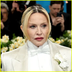 Madonna diz ao povo do Irã para 'aguentar firme' enquanto expressa apoio a eles: 'Liberte o Irã!'