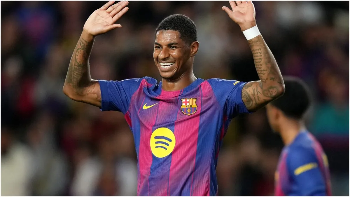 Marcus Rashford comemorando um gol