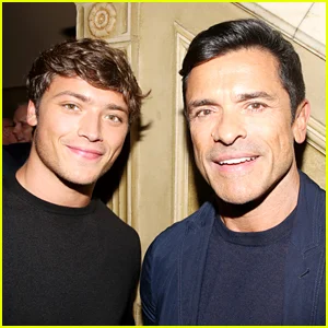Mark Consuelos e Son Joaquin farão estreia na Broadway (em shows separados!) Este ano!