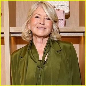 Martha Stewart compartilha a 'única vez' que um cirurgião plástico tocou seu rosto e por que isso não conta como cirurgia plástica