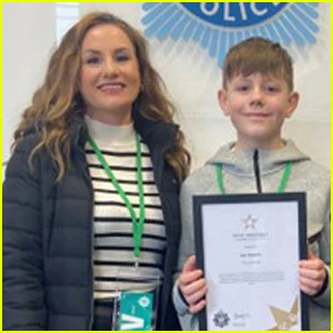 Menino adolescente salva vidas depois que sua mãe desmaia enquanto dirigia o carro: ‘Experiência extremamente assustadora’