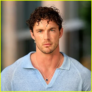 Modelo Christian Hogue preso por suposta agressão após briga no parque de cães