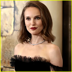 Natalie Portman critica a 'brutalidade do ICE' e critica a Academia por esnobar vários filmes dirigidos por mulheres importantes no Oscar