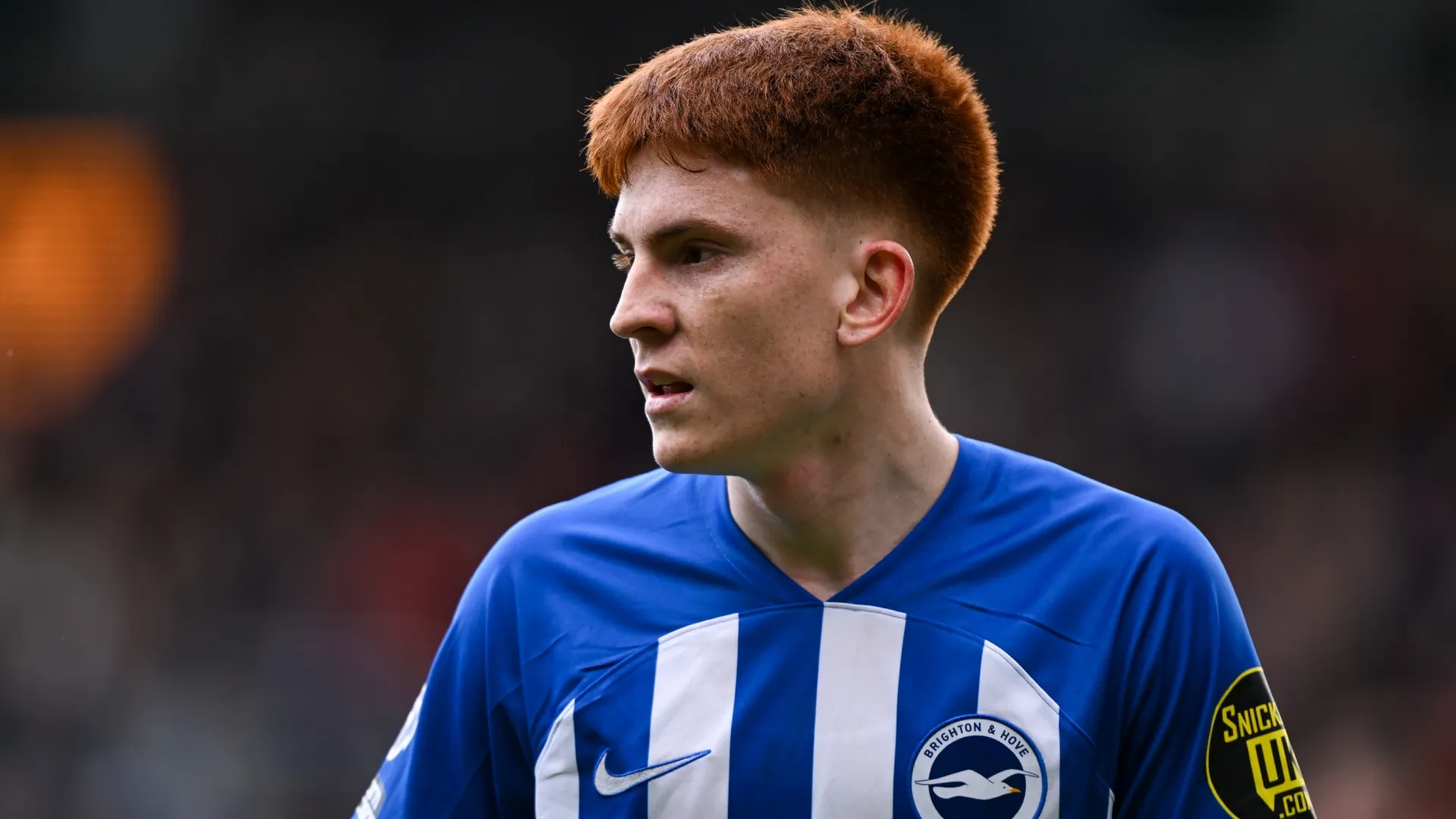 Valentin Barco jogando em Brighton.