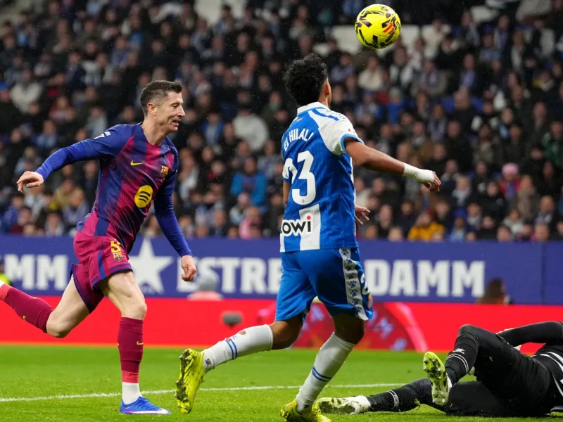 O futuro de Robert Lewandowski parece longe do Barcelona, ​​já que a estrela polonesa supostamente recebe uma oferta formal da MLS