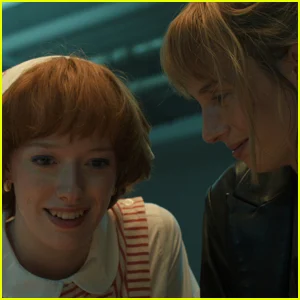 Os criadores de 'Stranger Things' discutem se Robin e Vickie ainda estão juntos após o final da série