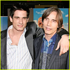 Revelada a causa da morte de Ethan Browne: filho de Jackson Browne morreu aos 52