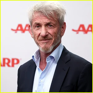 Sean Penn foi pego fumando em sua mesa durante a cerimônia do Globo de Ouro de 2026