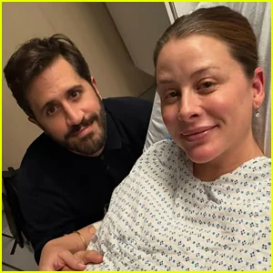 'The Hills' e 'Laguna Beach' Alum Lo Bosworth dá à luz e dá as boas-vindas ao primeiro filho com o marido Dom Natale