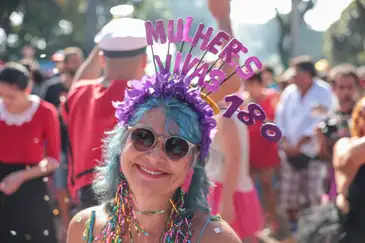 Joédson Alves/Agência Brasil Brasília (DF), 15/02/2026 - Carnaval de rua, bloco Charretinhas do Forró (celebra os ritmos no Norte), praça Zé Ramalho. na Vila Planalto.
Foto: Joédson Alves/Agência Brasil