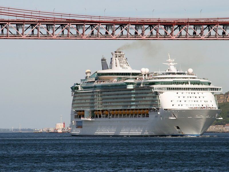 Paquetá desencanta, Flamengo vence Botafogo e vai à semi do Carioca