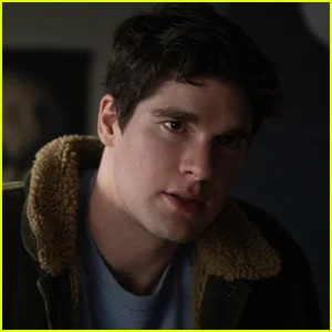 A estrela de 'Tell Me Lies' Spencer House confirma que a cena Wrigley-Pippa foi 'consensual', provoca 'encerramento' no final (exclusivo)