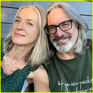 A filha de Robert Carradine, Ever Carradine, compartilha uma homenagem emocional após sua morte