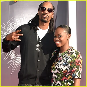 A filha de Snoop Dogg, Cori Broadus, lamenta a morte de sua filha bebê