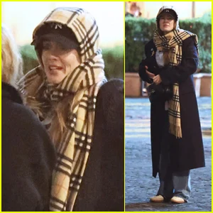 Adele se mantém discreta ao sair para jantar em Roma