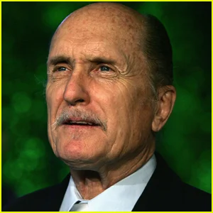 Al Pacino e Robert De Niro do Poderoso Chefão prestam homenagem ao co-estrela Robert Duvall