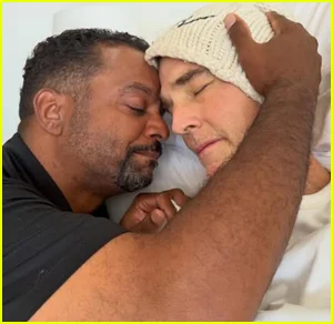Alfonso Ribeiro compartilha foto dos momentos finais com James Van Der Beek antes de sua trágica morte