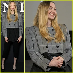 Amanda Seyfried é chique em um blazer risca de giz recortado na estreia de 'The Testament of Ann Lee' na França