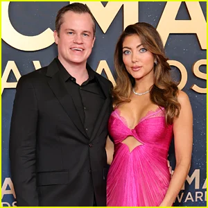 As estrelas do TikTok Campbell 'Pookie' Puckett e Jett Puckett estão esperando outro bebê!