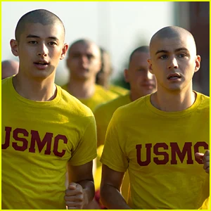 Chefe da Netflix fala sobre cancelamento de ‘Boots’ e se o Departamento de Guerra teve algo a ver com isso