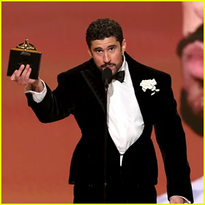 Como Bad Bunny fez história com sua vitória de álbum do ano no Grammy 2026