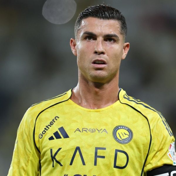 Cristiano Ronaldo quebra o silêncio com forte mensagem de compromisso ao Al Nassr e à Saudi Pro League semanas após o boicote
