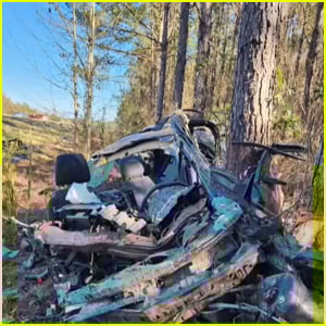 Estudante do ensino médio, 17 anos, envolvido no 'pior' acidente, levado de avião para o hospital após resgate de carro 'demolido'