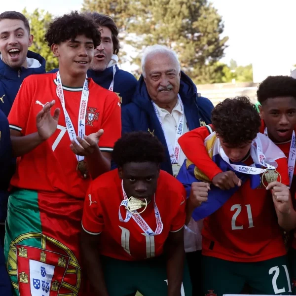 O filho de Cristiano Ronaldo não é a única estrela emergente: o gol impressionante do filho de Lionel Messi deixa o capitão do Inter Miami radiante de pura alegria (VÍDEO)