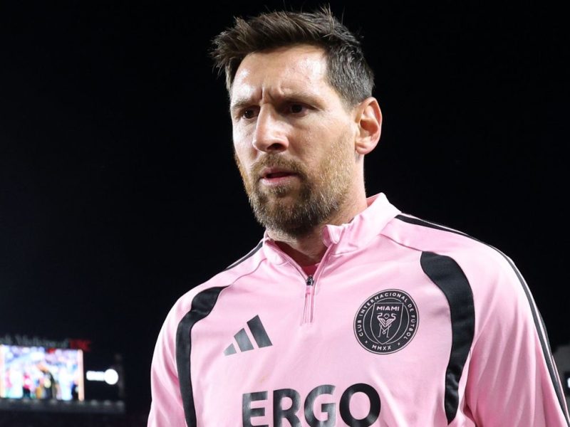 Lionel Messi enfrenta possível suspensão na MLS por incidente na área de arbitragem após partida LAFC x Inter Miami