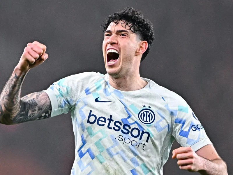 O Barcelona de Lamine Yamal supostamente receberá uma grande atualização de transferência da Série A em meio a rumores de renovação de contrato