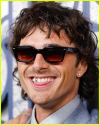 O dente de ouro de Jacob Elordi tem conexão com 'O Morro dos Ventos Uivantes'!