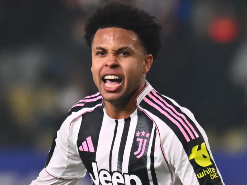 O futuro de Weston McKennie está em jogo, já que a estrela da Juventus atrai grande interesse na Série A em uma mudança de agente livre