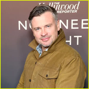 Tom Welling diz que não saiu com o elenco de 'Smallville' fora do set