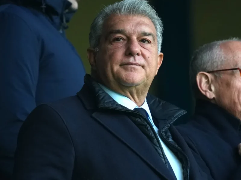 Xavi apoia candidato presidencial do Barcelona, ​​e não é Joan Laporta