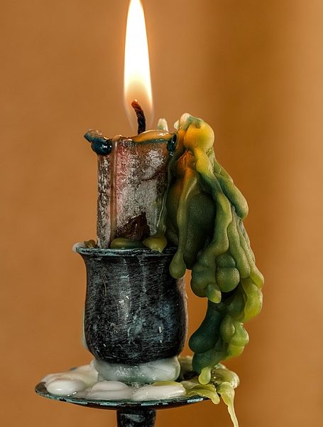 SP: incêndio atinge comunidade em Santos