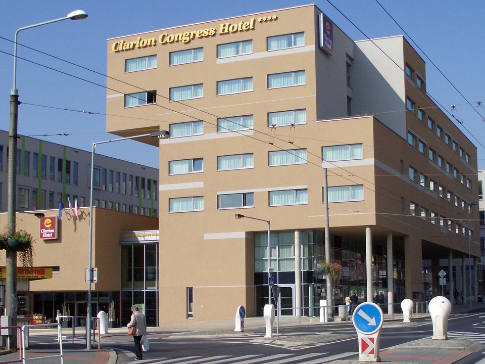 Congresso tem 2 anos para autorizar indígenas explorar mineração legal