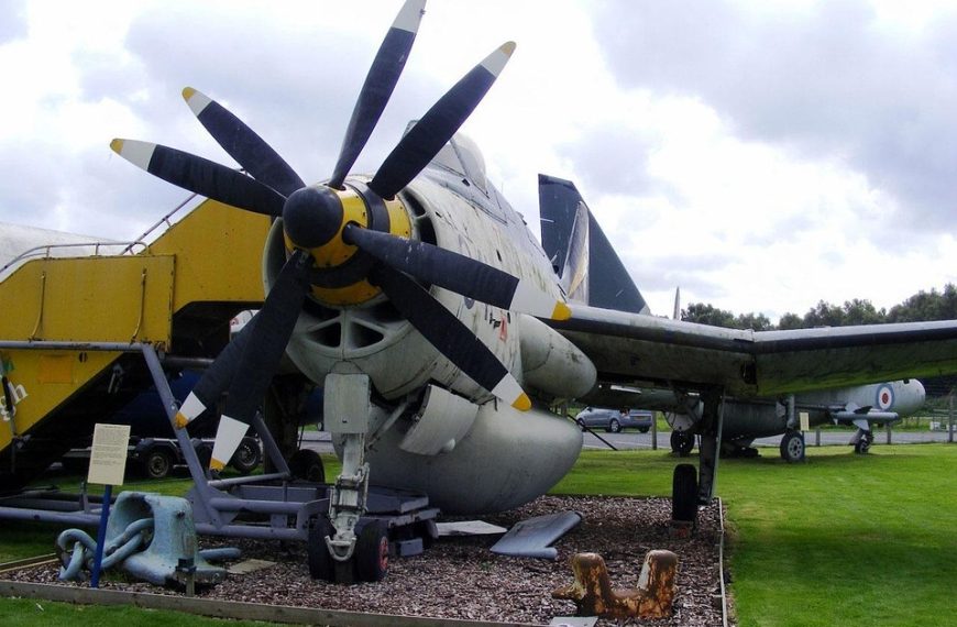 Protestos contra ICE ocorrem em Milão antes da abertura da Olimpíada